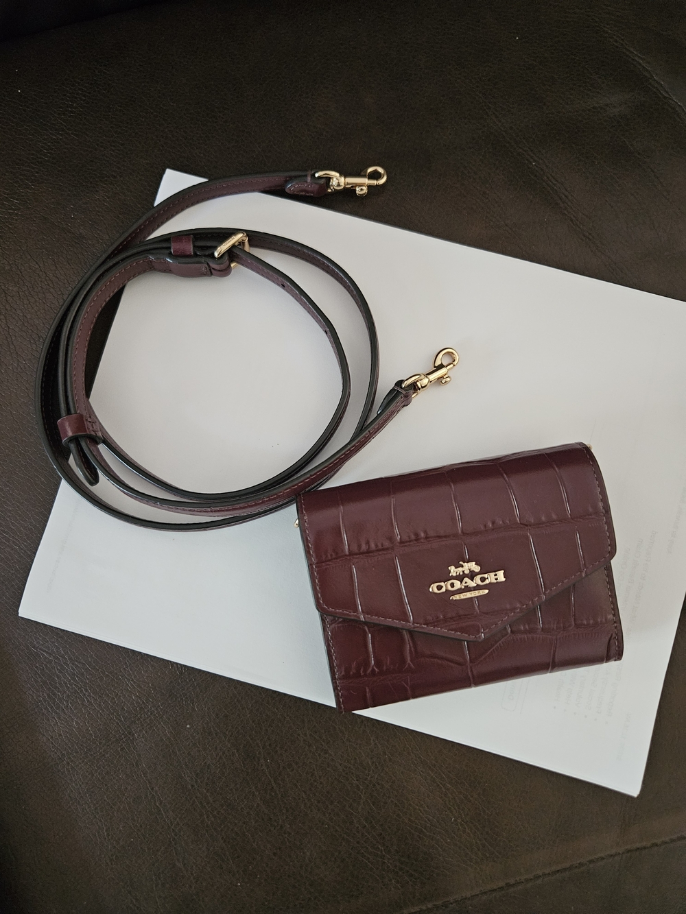 COACH Women's Croc-Embossed Small Wallet Crossbody in Merlot Nwt
